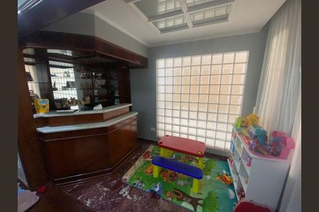 Casa para alugar com 4 quartos, 298m² em Parque dos Passaros, São Bernardo do Campo