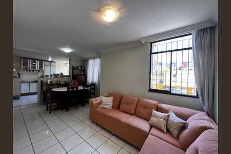 Sala de apartamento à venda com 3 quartos, 110m² em Coracao de Jesus, Belo Horizonte
