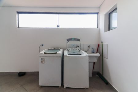 Lavanderia de kitnet/studio para alugar com 1 quarto, 32m² em Jardim Ester, São Paulo