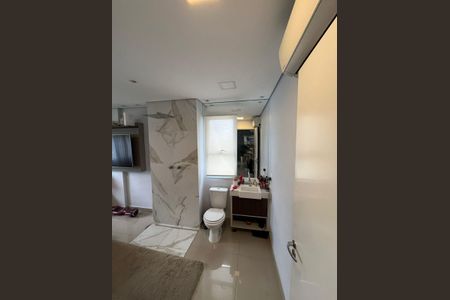 Quarto de casa de condomínio para alugar com 2 quartos, 69m² em Alphaville Empresarial, Barueri