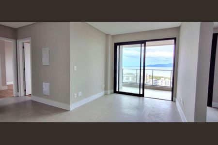 Sala de apartamento para alugar com 2 quartos, 74m² em Kobrasol, São José