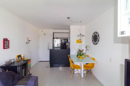 Sala de apartamento à venda com 3 quartos, 60m² em Jardim Guairaca, São Paulo