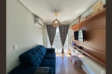 Sala de apartamento à venda com 2 quartos, 47m² em Primavera, Novo Hamburgo