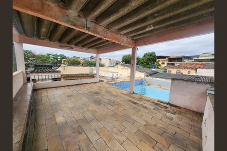 Casa à venda com 2 quartos, 380m² em Cordovil, Rio de Janeiro