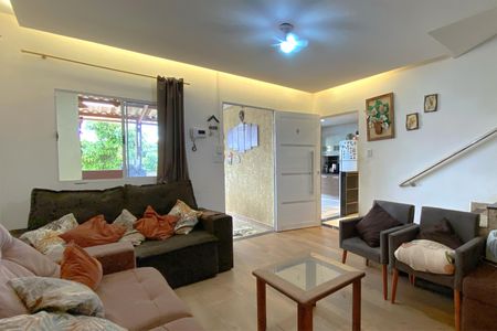 Sala de casa à venda com 4 quartos, 420m² em São Geraldo, Belo Horizonte