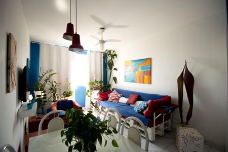 Sala de apartamento para alugar com 2 quartos, 82m² em Rocha, São Gonçalo