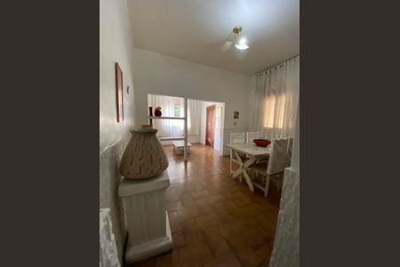 Sala de casa de condomínio para alugar com 4 quartos, 284m² em Centro, Niterói