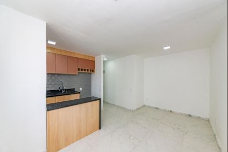 Sala de apartamento para alugar com 2 quartos, 47m² em Buritis, Belo Horizonte