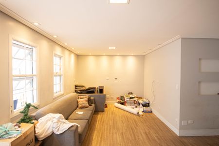 Sala de casa de condomínio para alugar com 3 quartos, 183m² em Vila Isolina Mazzei, São Paulo