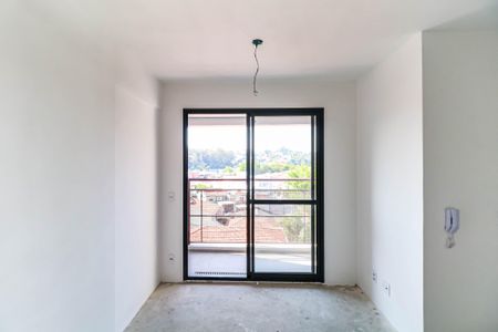 Sala/Cozinha de apartamento à venda com 2 quartos, 36m² em Vila Sonia, São Paulo