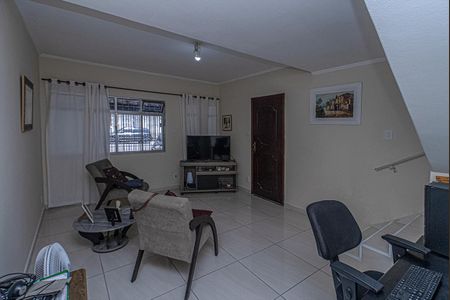 Sala de casa para alugar com 2 quartos, 150m² em Vila Brasilina, São Paulo