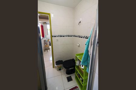 Banheiro Social de apartamento à venda com 1 quarto, 38m² em Centro Histórico, Porto Alegre