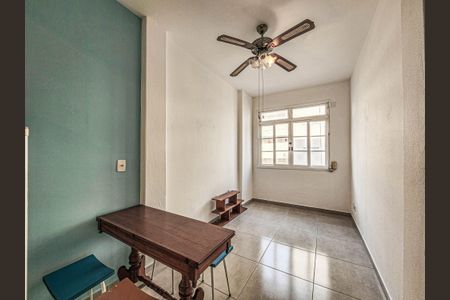Sala de apartamento para alugar com 1 quarto, 86m² em Embaré, Santos