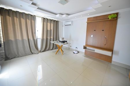 Sala de apartamento para alugar com 4 quartos, 130m² em Setor Aeroporto, Goiânia