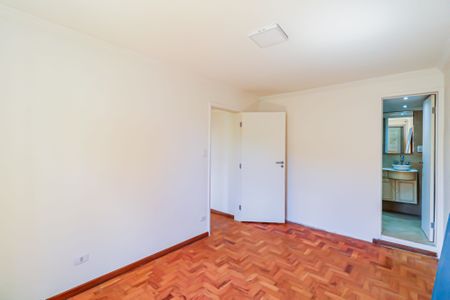 Suite de apartamento para alugar com 2 quartos, 80m² em Vila Pirajussara, São Paulo