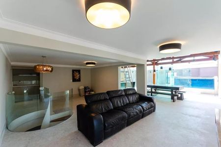 Apartamento para alugar com 3 quartos, 360m² em Vila Palmeiras, São Paulo