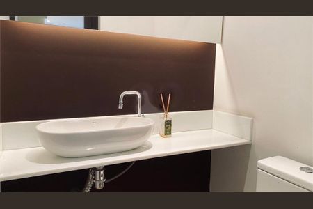 Casa à venda com 3 quartos, 178m² em Rio Pequeno, São Paulo