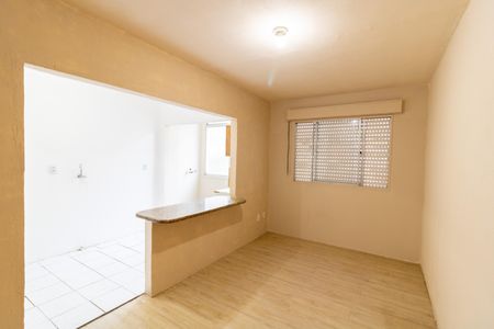 Sala de apartamento à venda com 2 quartos, 49m² em Teresópolis, Porto Alegre