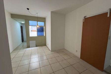 Sala de apartamento à venda com 2 quartos, 95m² em Jardim Guanabara, Rio de Janeiro