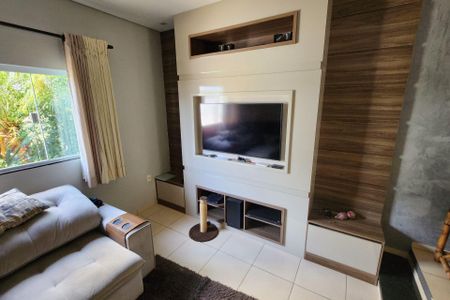 Sala de casa para alugar com 3 quartos, 140m² em Nucleo Santa Isabel, Hortolândia