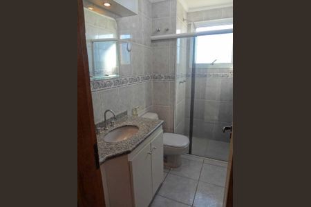 Banheiro Social de apartamento para alugar com 4 quartos, 135m² em Mansões Santo Antônio, Campinas