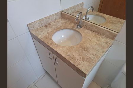 Banheiro de apartamento à venda com 1 quarto, 32m² em Vila Pauliceia, São Paulo