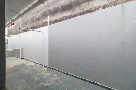 Vista do Quarto de casa para alugar com 1 quarto, 35m² em Jardim Mirante, São Paulo