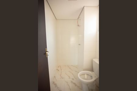 Banheiro de kitnet/studio para alugar com 1 quarto, 28m² em Imirim, São Paulo