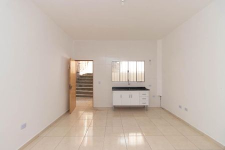 Sala/Cozinha de apartamento para alugar com 1 quarto, 50m² em Parque Edu Chaves, São Paulo
