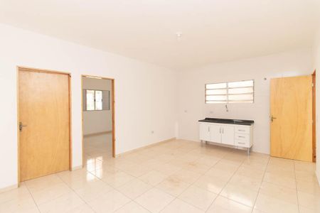 Sala/Cozinha de apartamento para alugar com 2 quartos, 56m² em Vila Ayrosa, São Paulo