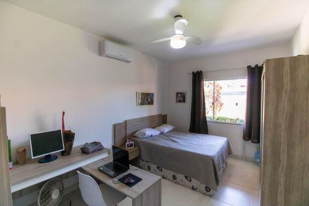 Suíte 1 de casa para alugar com 3 quartos, 450m² em Itaipu, Niterói