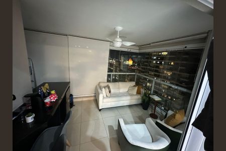 Sala de apartamento à venda com 2 quartos, 105m² em Bethaville I, São Paulo
