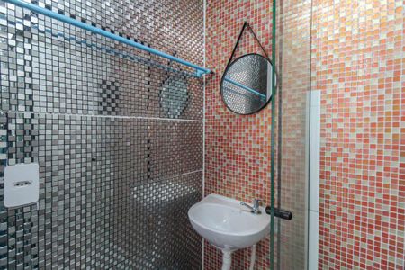 Banheiro Socia de kitnet/studio à venda com 1 quarto, 20m² em Vila Santa Clara, São Paulo