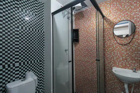 Banheiro de kitnet/studio à venda com 1 quarto, 20m² em Vila Santa Clara, São Paulo