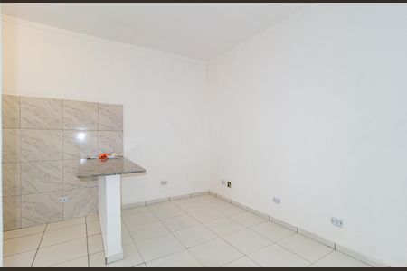 Sala de casa para alugar com 1 quarto, 48m² em Vila Santo Estevão, São Paulo