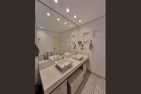 Banheiro da Suíte de casa à venda com 3 quartos, 163m² em Pompeia, São Paulo