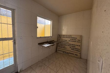 Cozinha de casa para alugar com 2 quartos, 70m² em Engenho do Porto, Duque de Caxias