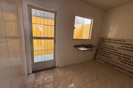 Cozinha de casa para alugar com 2 quartos, 70m² em Engenho do Porto, Duque de Caxias