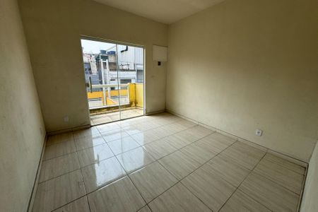 Quarto de casa para alugar com 2 quartos, 71m² em Engenho do Porto, Duque de Caxias