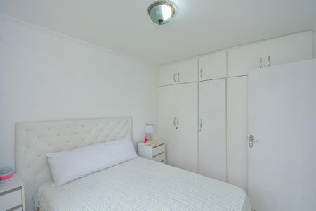 Quarto 1 de apartamento para alugar com 2 quartos, 70m² em Vila Anhanguera, São Paulo