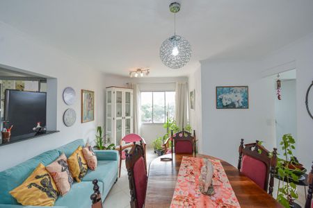 Sala de apartamento para alugar com 2 quartos, 70m² em Vila Anhanguera, São Paulo