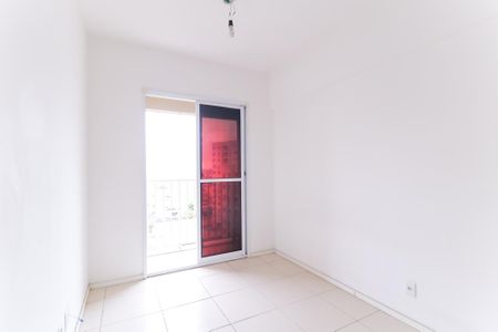 Sala de apartamento para alugar com 2 quartos, 52m² em Del Castilho, Rio de Janeiro