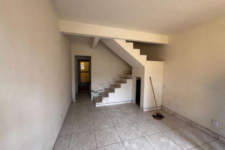 Sala de casa para alugar com 2 quartos, 71m² em Engenho do Porto, Duque de Caxias