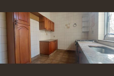 Cozinha de casa para alugar com 6 quartos, 480m² em Alto Barroca, Belo Horizonte