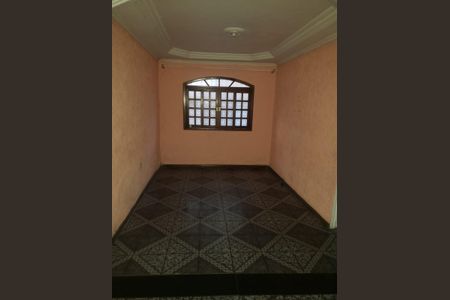 Foto 01 de casa à venda com 2 quartos, 146m² em Parada XV de Novembro, São Paulo