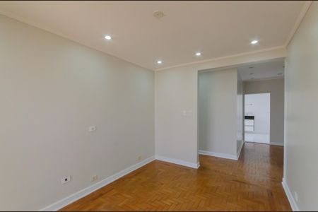 Sala de apartamento à venda com 3 quartos, 100m² em Vila Monumento, São Paulo
