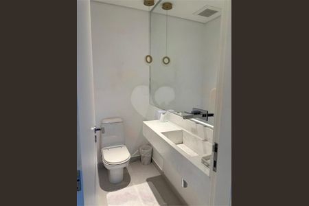 Casa à venda com 4 quartos, 408m² em Brooklin, São Paulo