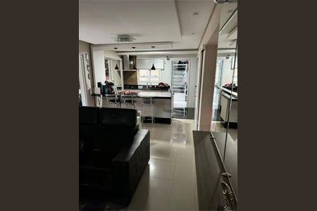 Apartamento à venda com 3 quartos, 104m² em Vila Lucia Elvira, São Paulo