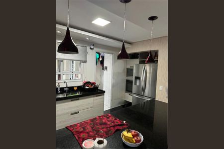 Apartamento à venda com 3 quartos, 104m² em Vila Lucia Elvira, São Paulo