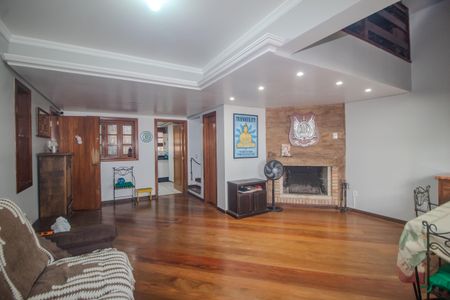 Sala de casa para alugar com 4 quartos, 238m² em Ipanema, Porto Alegre